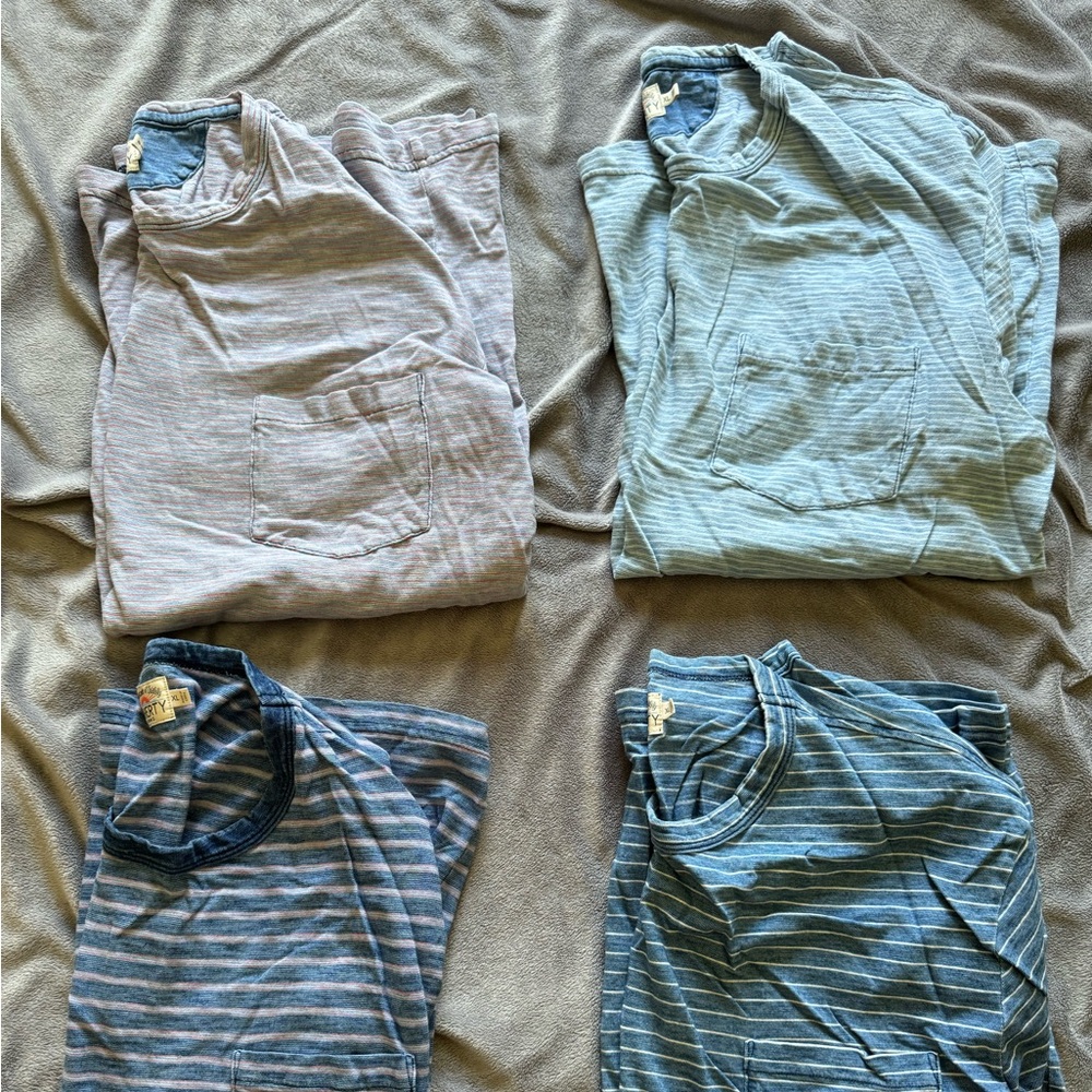 4x pack of Faherty pocket t-shirts XL